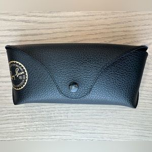 RAY BAN LEATHER SUNGLASS CASE BLACK